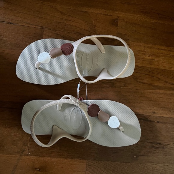Havaianas Women’s Sandals Size 8 - Picture 2 of 2